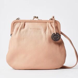 Wanderers Travel Co THE VERSAILLES CROSSBODY New Blush